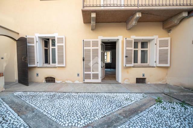 2-room flat in Via dell'Annunziata 18, Saluzzo - Photo 1