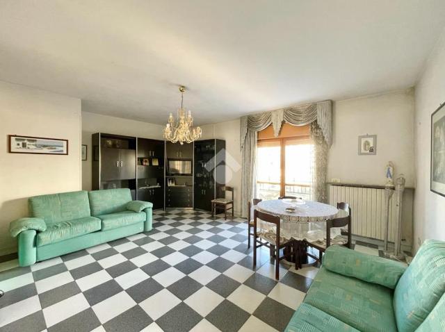 4-room flat in Viale dei Giardini 15, Rende - Photo 1