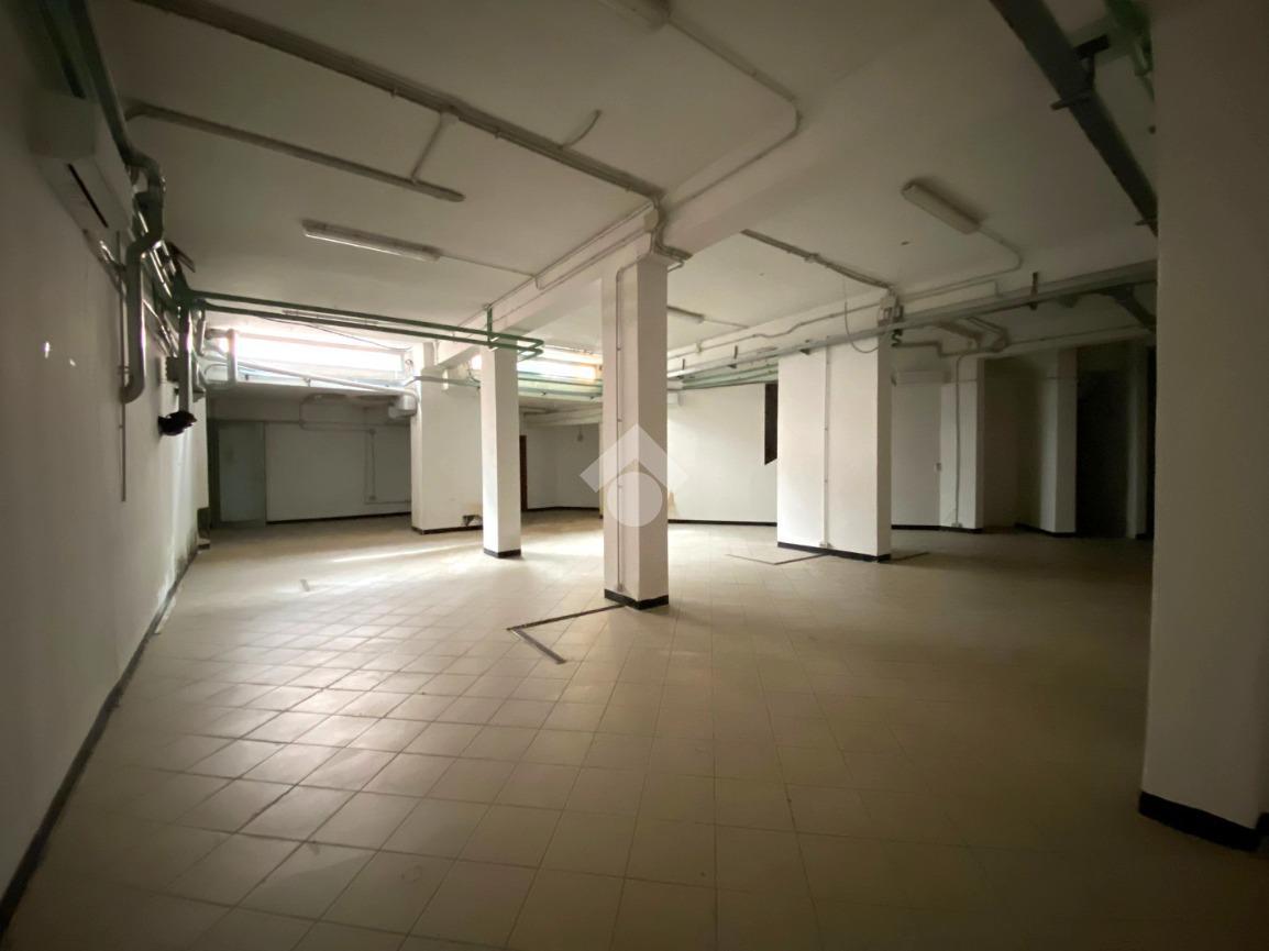 Magazzino in Viale Francesco Redi 31, Firenze, {3} - Foto 2