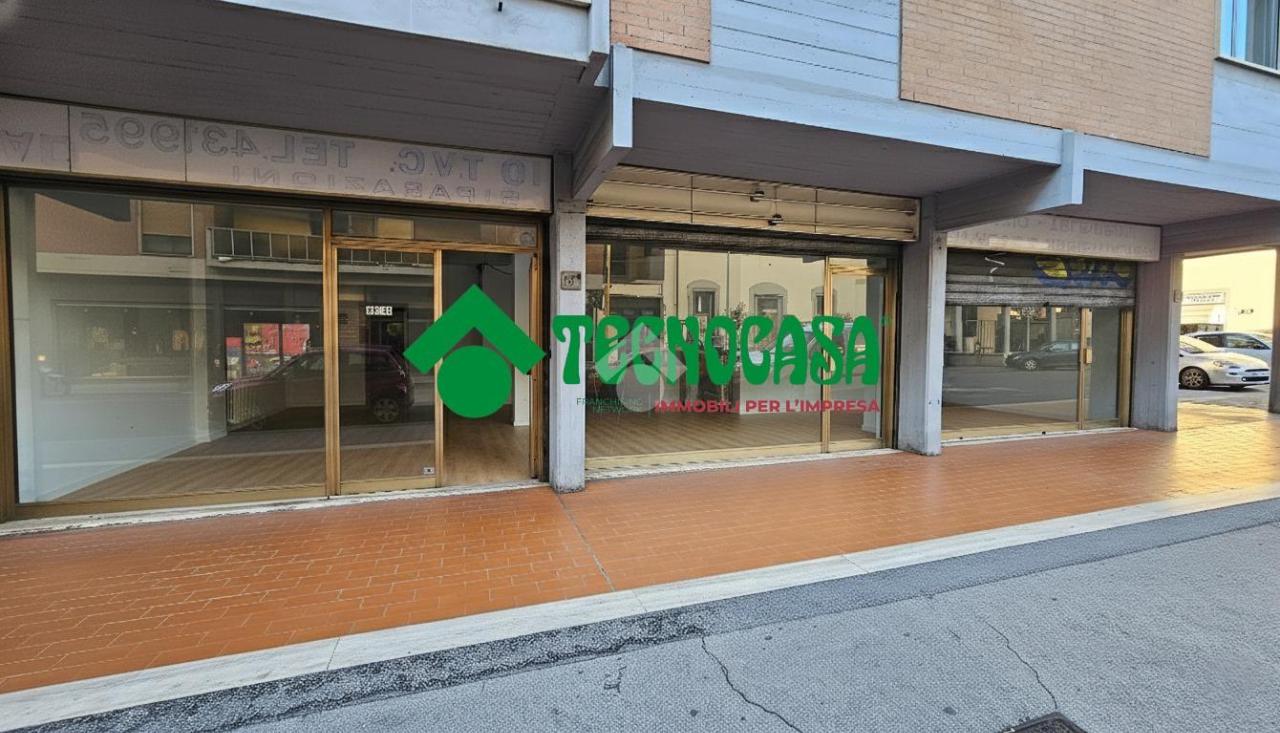 Negozio in Via delle Panche 91, Firenze, {3} - Foto 1