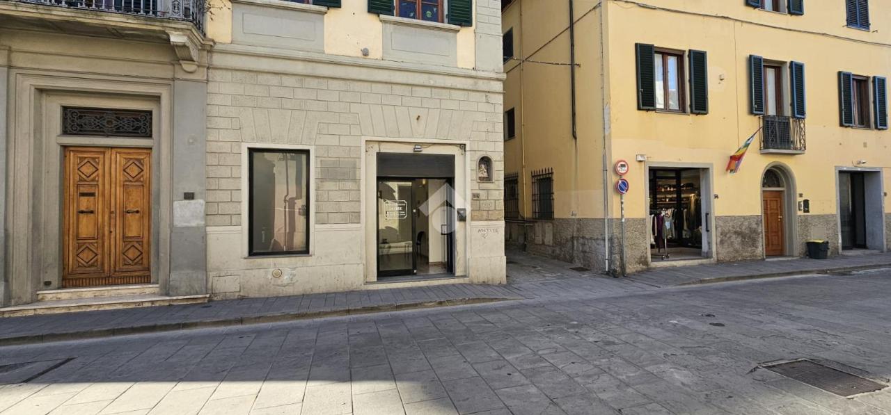 Negozio in Via Santo Stefano 96, Campi Bisenzio, {3} - Foto 2