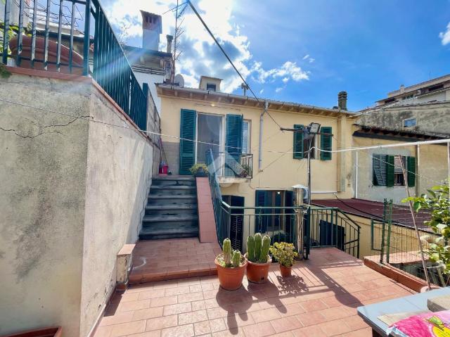 4-room flat in Via Guglielmo Marconi, Montespertoli - Photo 1