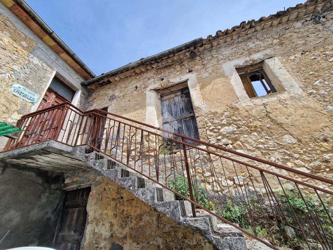 Casa indipendente in vendita a Monte San Giovanni Campano