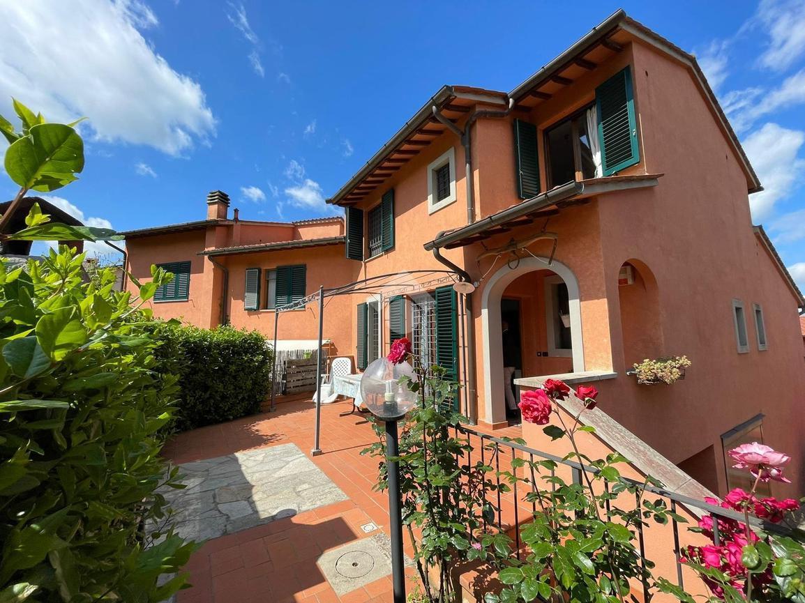 Villa a schiera in vendita a Greve In Chianti