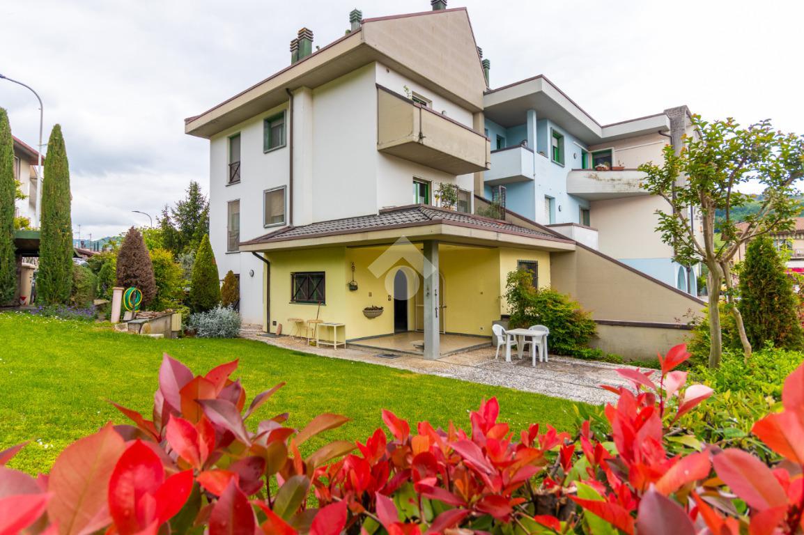 Casa indipendente in vendita a Civitella Di Romagna