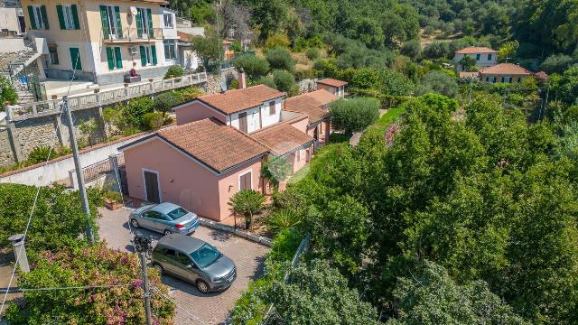 Villa in Via Artallo 240, Imperia - Foto 1