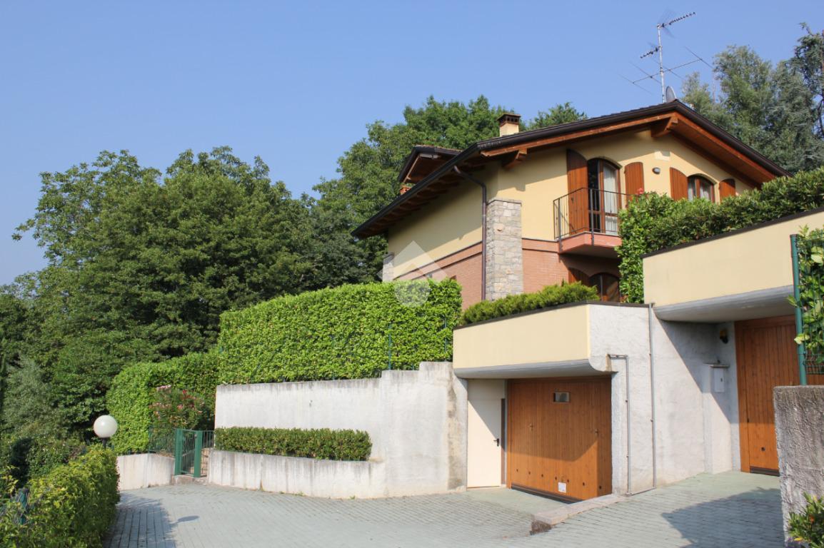 Villa in vendita a Calco