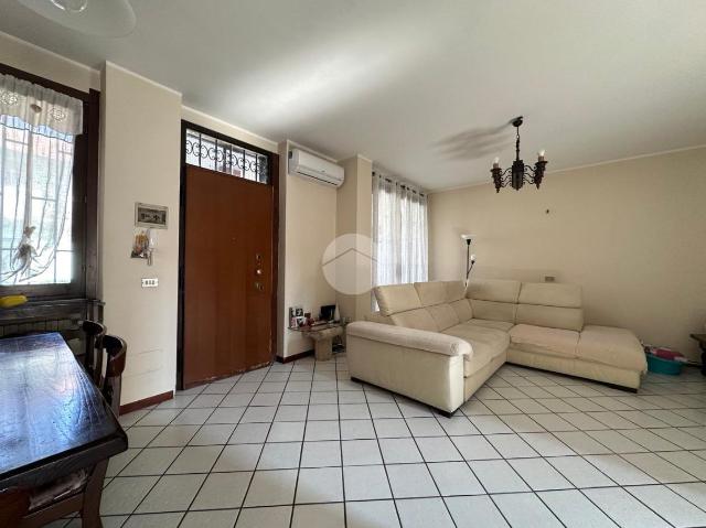 Villa in Via della Croce 15, Bussero - Foto 1