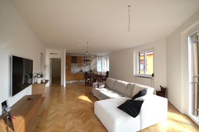 Vierzimmerwohnung in Via Alessandro Manzoni 18, Sedriano - Foto 1