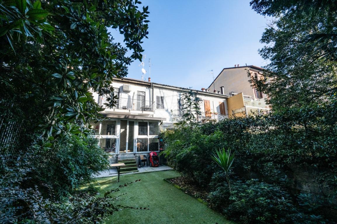 casa indipendente in vendita a Milano in zona Calvairate
