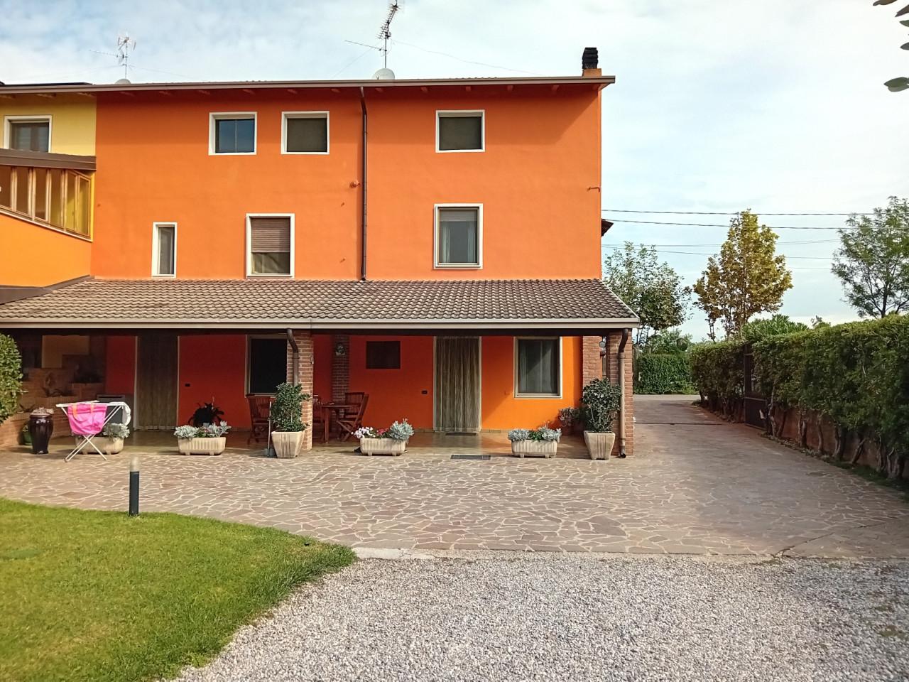 Villa a schiera in vendita a Montichiari