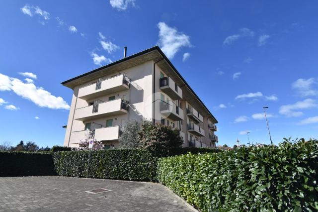 Vierzimmerwohnung in Via Pertini 9, Vimercate - Foto 1