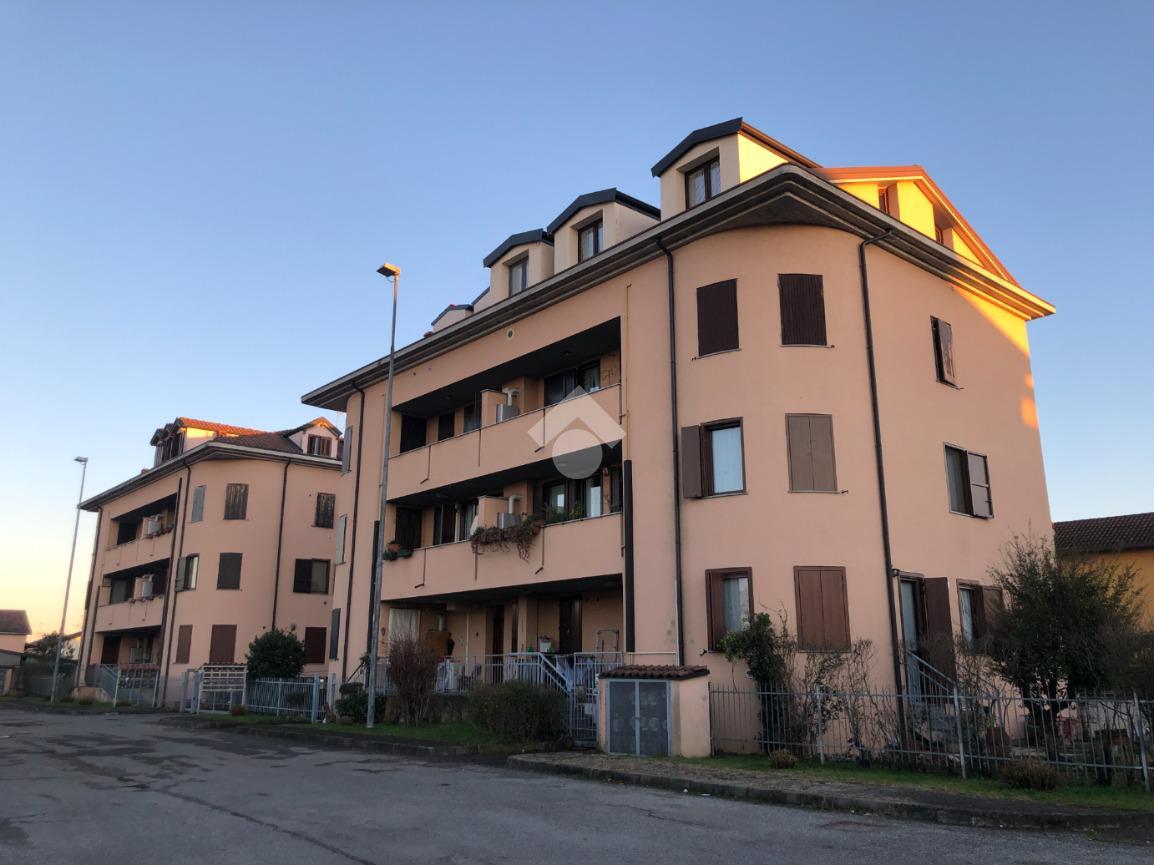 Appartamento in vendita a Giussago
