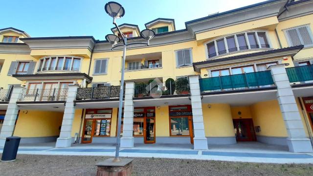 3-room flat in Piazza Tricolore 16, Senago - Photo 1