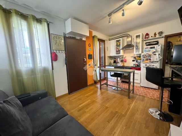 One-room flat in Via Pusiano 1, Seregno - Photo 1