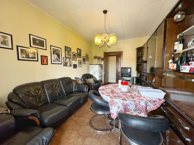 3-room flat in Via Adige 1, Seregno - Photo 1