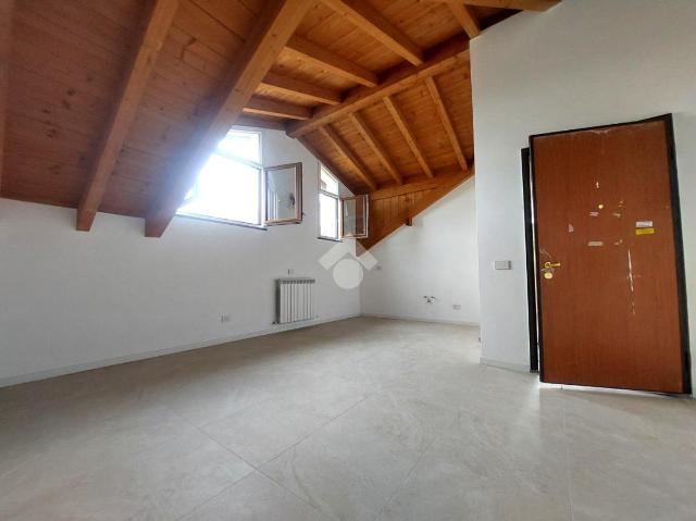 2-room flat in {3}, Via XXIV Maggio 23 - Photo 1