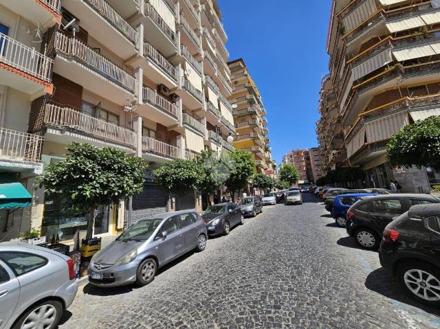 Quadrilocale in Via dei  Mille 51, Torre Annunziata - Foto 1