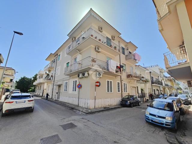 Dreizimmerwohnung in Via Bari 12, Pomigliano d'Arco - Foto 1