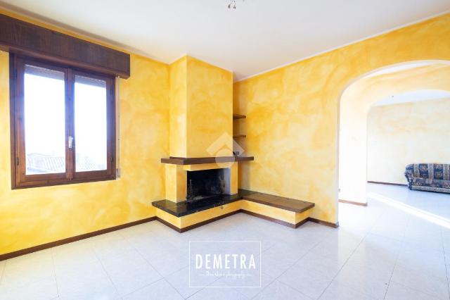 Mansion in Via Benedetto Croce 100, Vignola - Photo 1