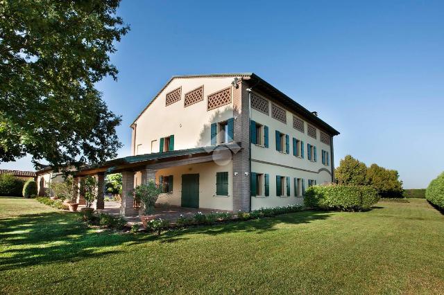 Villa in Strada Cavetto Gherardo 4, Carpi - Foto 1