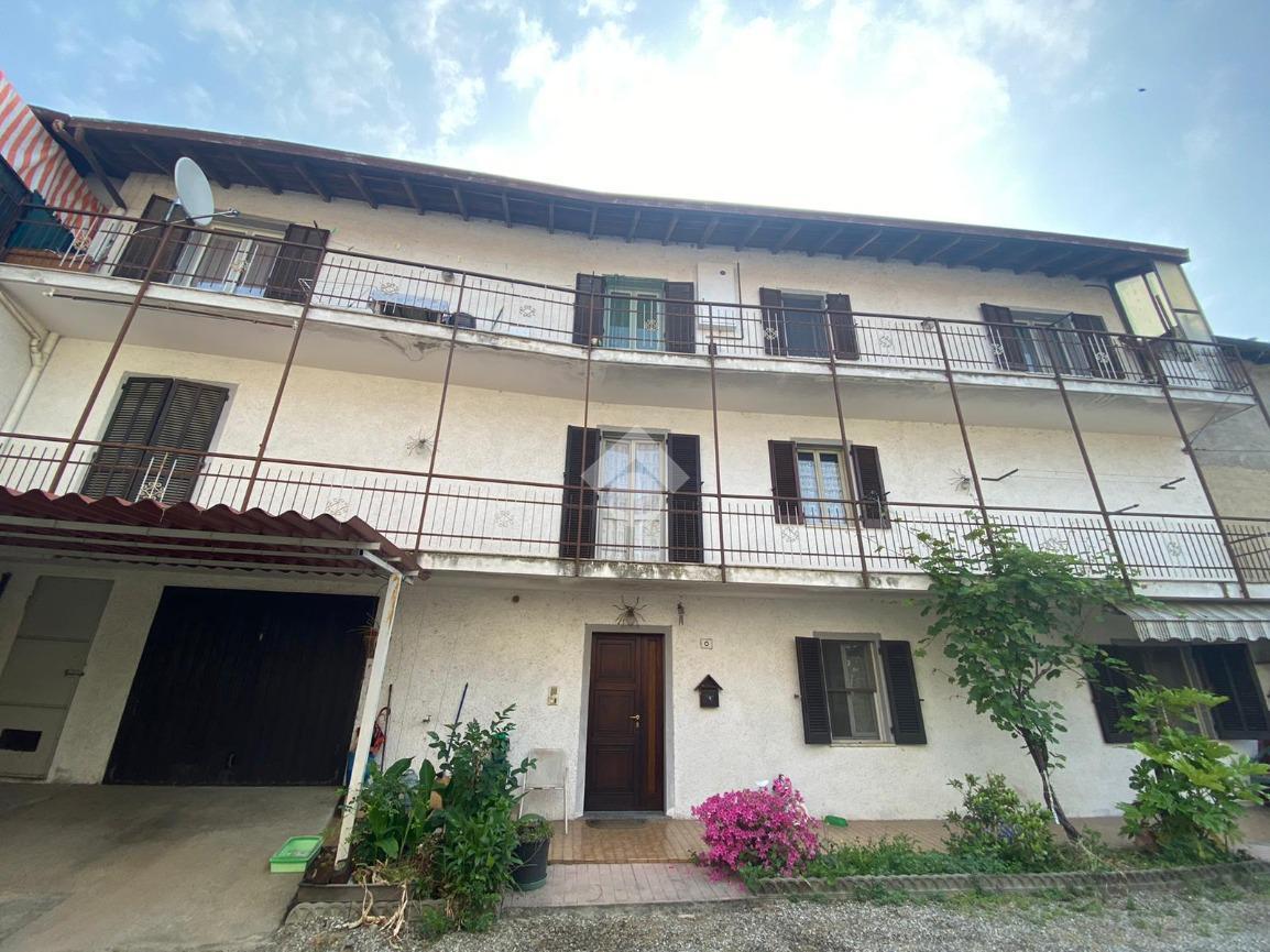Casa indipendente in vendita a Gattico-Veruno