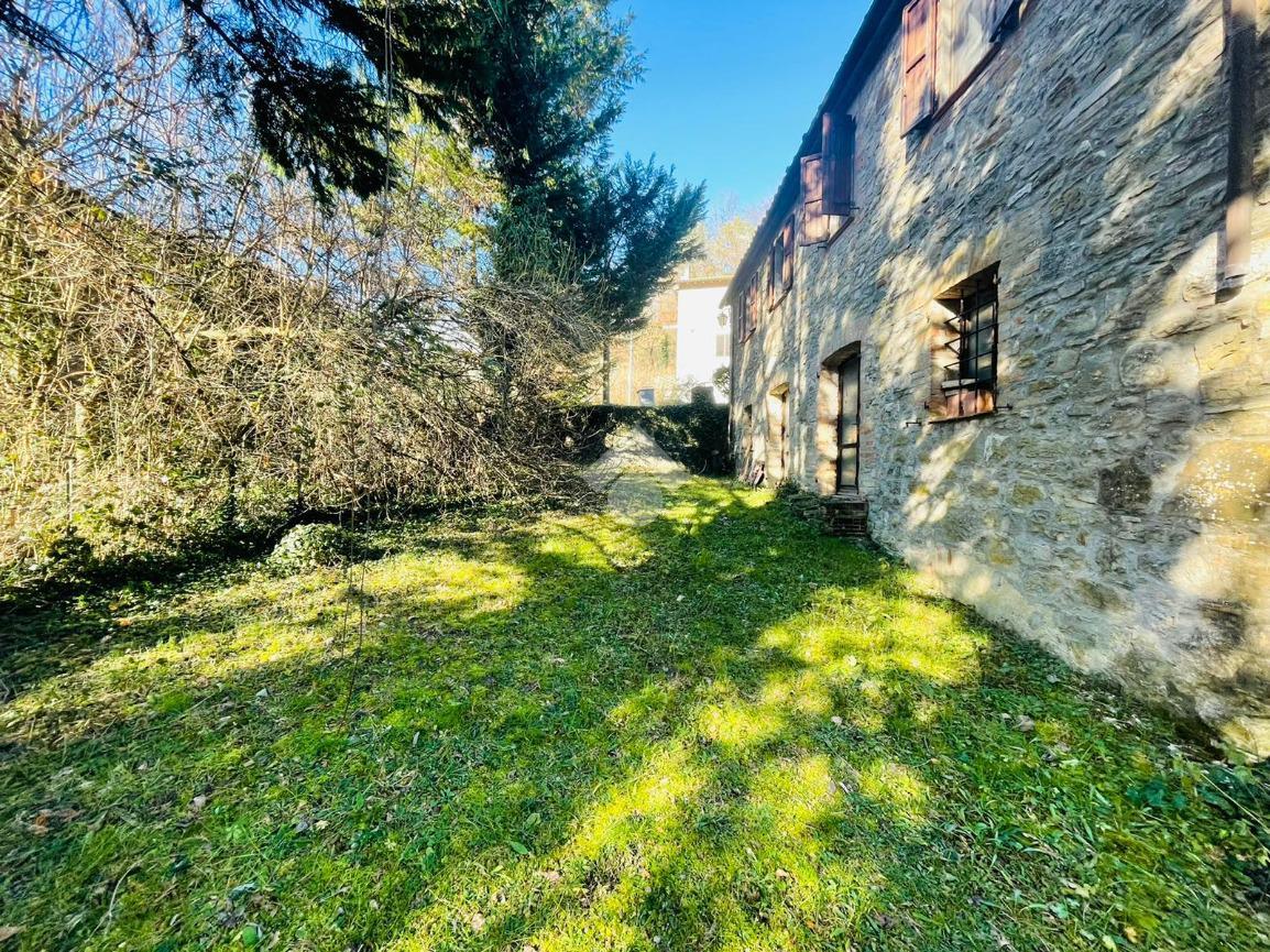 Casa indipendente in vendita a Perugia