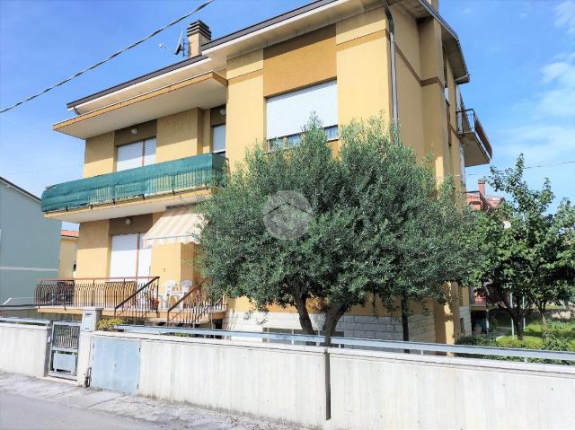 4-room flat in Via Magenta 2, Fano - Photo 1