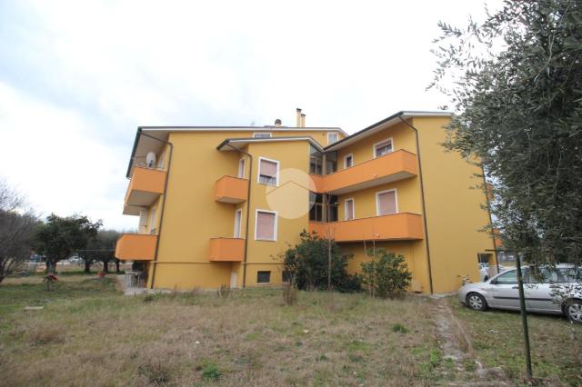 Vierzimmerwohnung in Via Enrico Fermi 3, Colli al Metauro - Foto 1