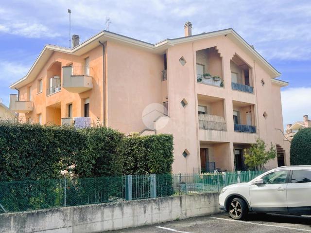 Trilocale in Via XVI Str. 4, Fano - Foto 1