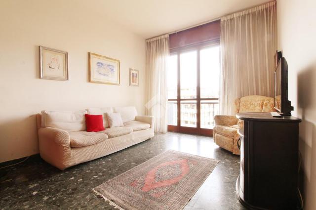 3-room flat in Viale della Repubblica 150, Prato - Photo 1