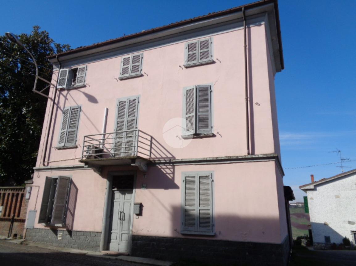 Casa indipendente in vendita a San Damiano Al Colle