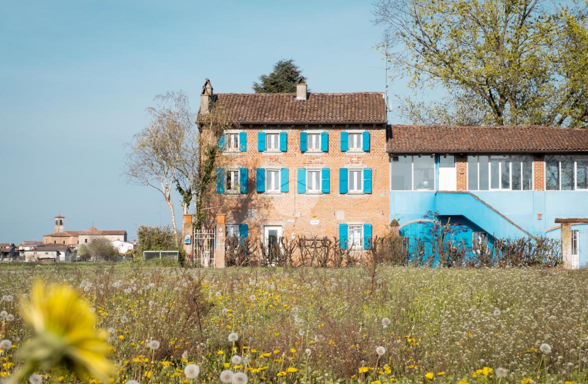 Casa indipendente in vendita a Monticelli Pavese