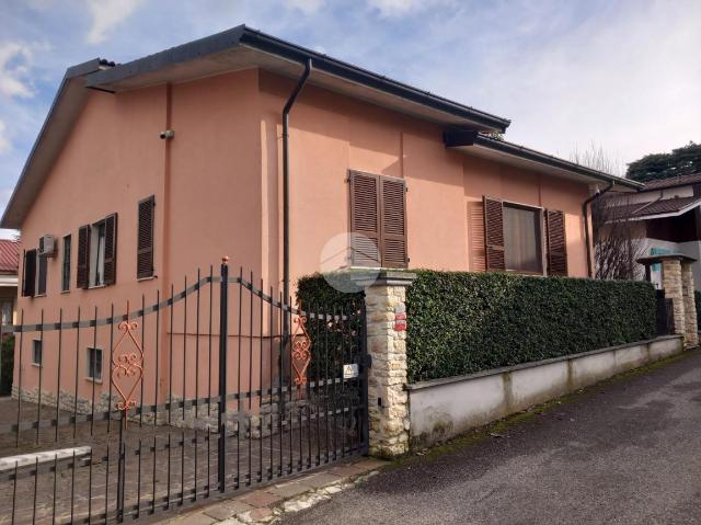 Villa in Via Cesare Battisti 02, Santa Maria della Versa - Foto 1