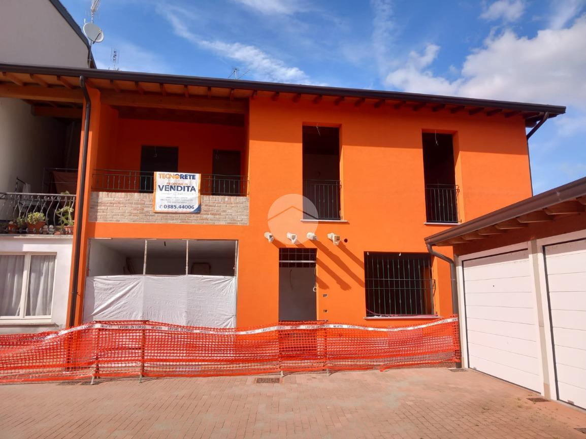 Casa indipendente in vendita a Portalbera