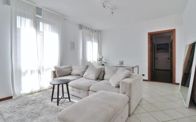 4-room flat in Via Filippo Corridoni 14, Voghera - Photo 1