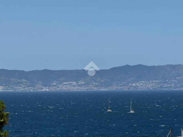 Quadrilocale in Strada Statale 18 Tirrenia Inferiore 177, Reggio di Calabria - Foto 1