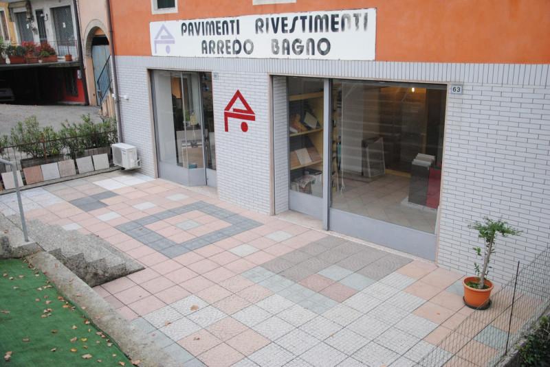Negozio in Via Riviera Berica, Barbarano Mossano - Foto 1