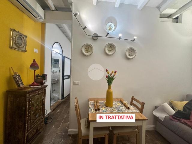 One-room flat in {3}, Via dei Capocci 10 - Photo 1