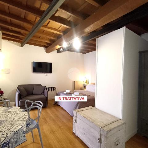 One-room flat in {3}, Via dei Quattro Cantoni 62 - Photo 1