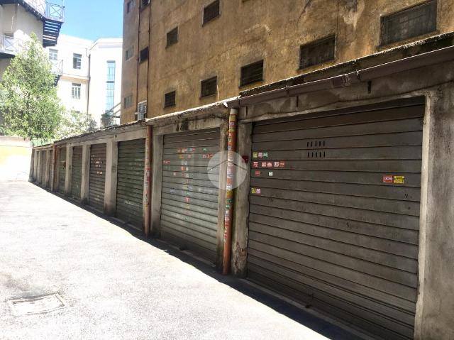 Garage or car box in {3}, Via Cesare Fracassini 9 - Photo 1