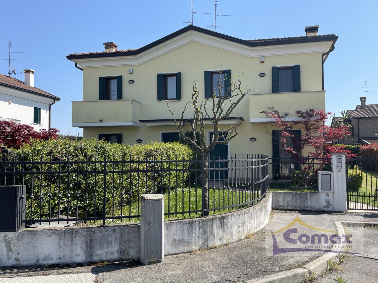 Villa in vendita a Cervarese Santa Croce