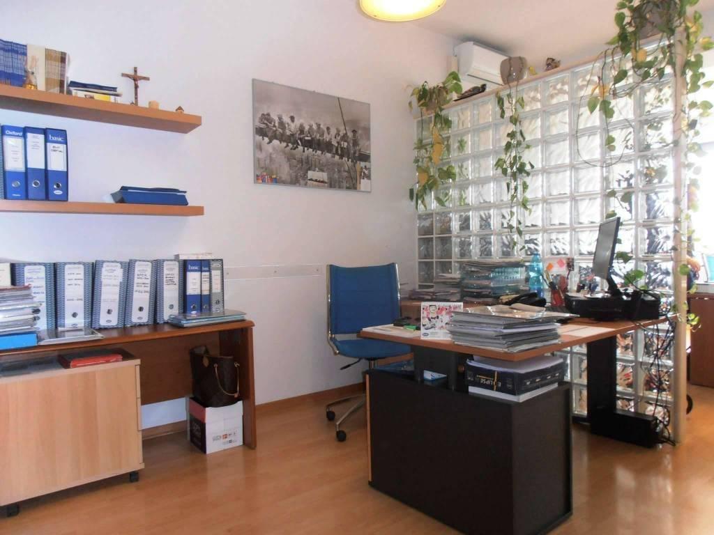 Ufficio condiviso in vendita a Albano Laziale