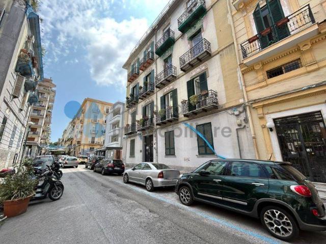 Warehouse in Via Giovanni Merliani, Napoli - Photo 1