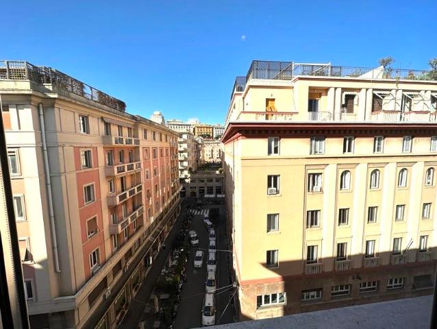 Office in Via Cesarea, Genova - Photo 1