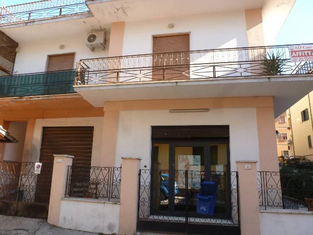 Wohnung in Via Giovanni Pascoli, Riano - Foto 1