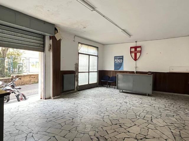 Negozio in Via Filippo Turati 86, San Giorgio a Cremano - Foto 1