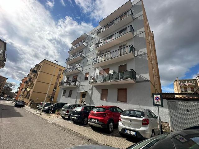 Trilocale in Via Mancaleoni 39, Sassari - Foto 1