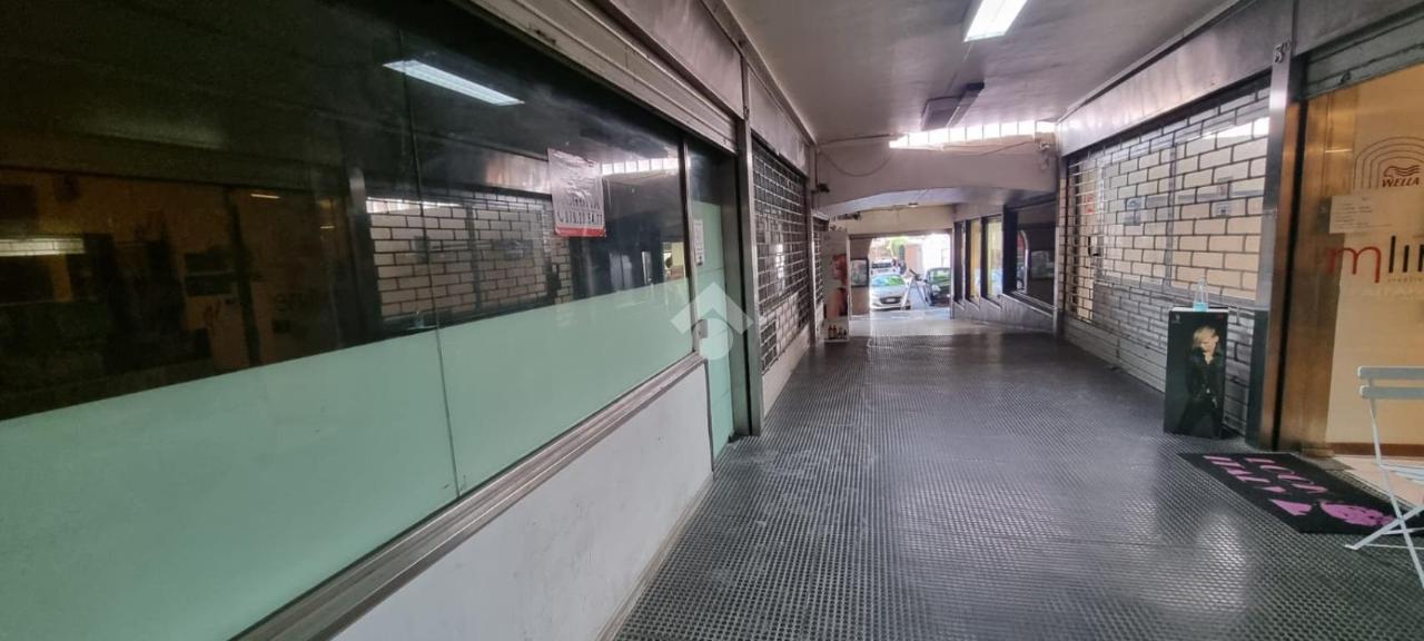 Negozio in Via XX Settembre, Alghero, {3} - Foto 1