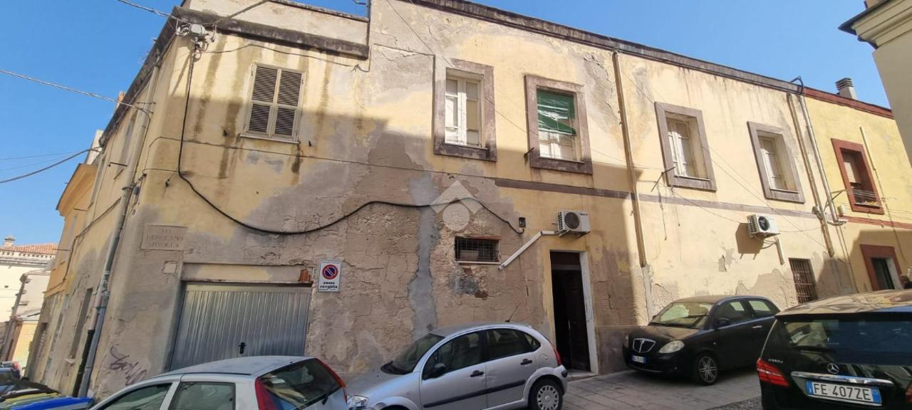 Laboratorio in Via Araolla 13, Sassari, {3} - Foto 1